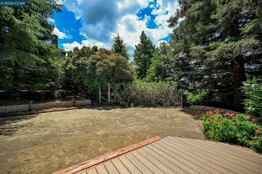 2407 Saybrook Place Martinez CA 94553