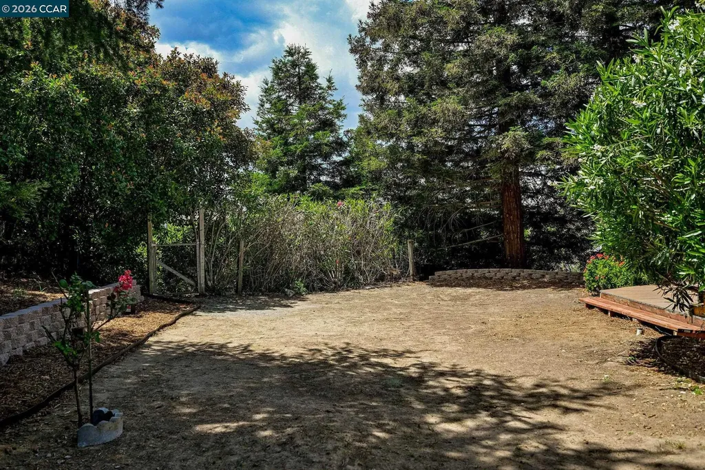 2407 Saybrook Place Martinez CA 94553