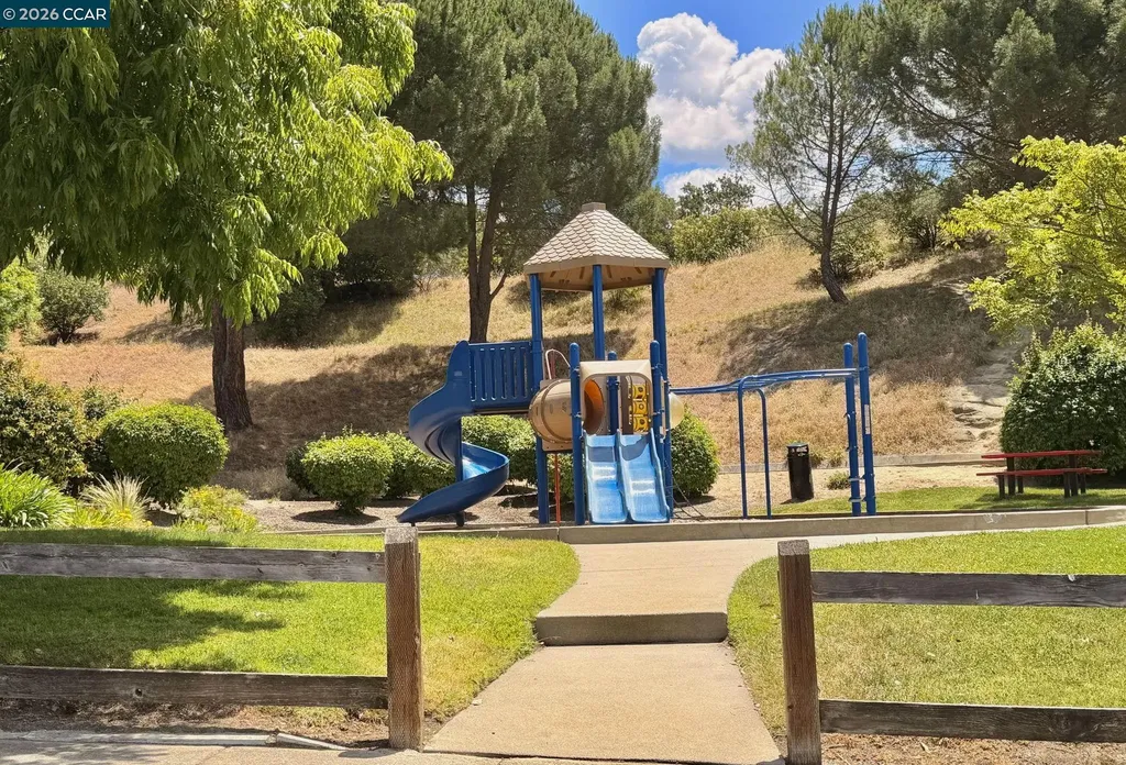 2407 Saybrook Place Martinez CA 94553