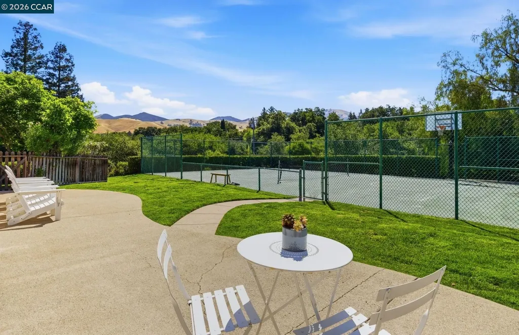 295 Pine Creek Road Walnut Creek CA 94598