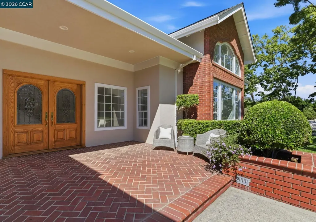 295 Pine Creek Road Walnut Creek CA 94598