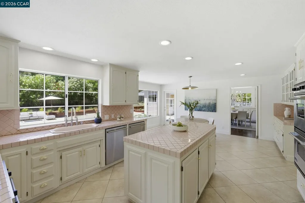295 Pine Creek Road Walnut Creek CA 94598