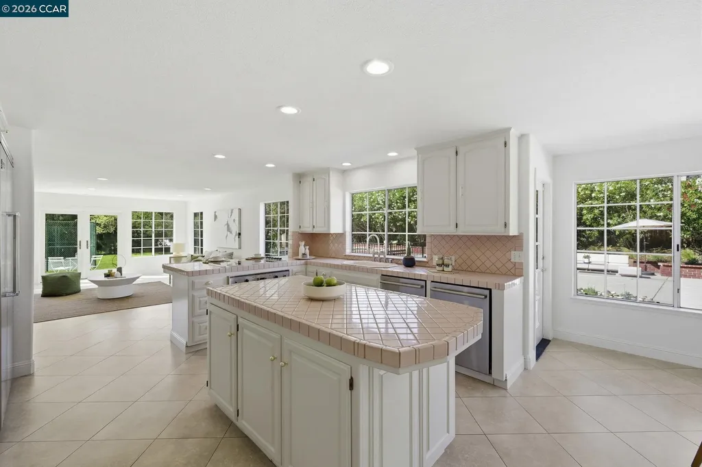 295 Pine Creek Road Walnut Creek CA 94598