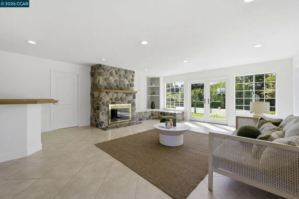 295 Pine Creek Road Walnut Creek CA 94598