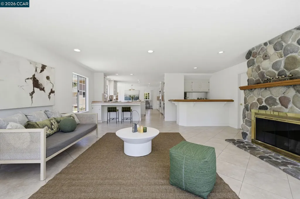 295 Pine Creek Road Walnut Creek CA 94598