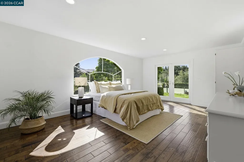 295 Pine Creek Road Walnut Creek CA 94598