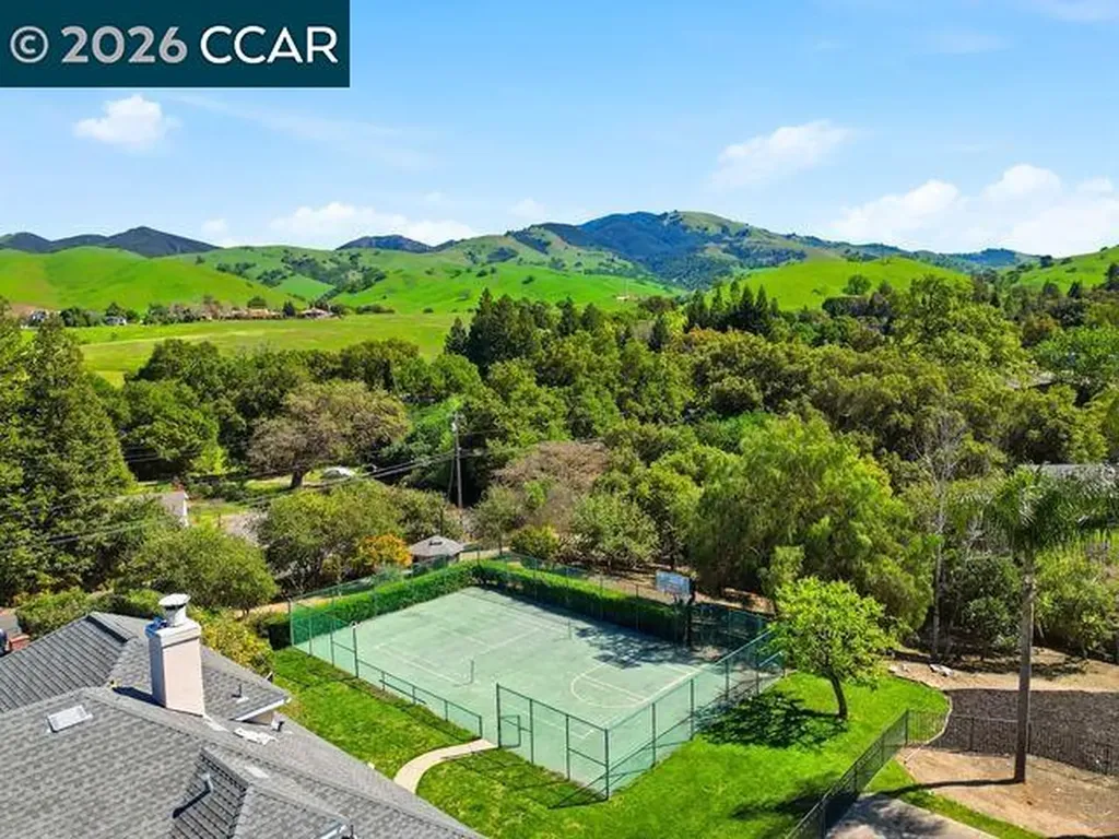 295 Pine Creek Road Walnut Creek CA 94598