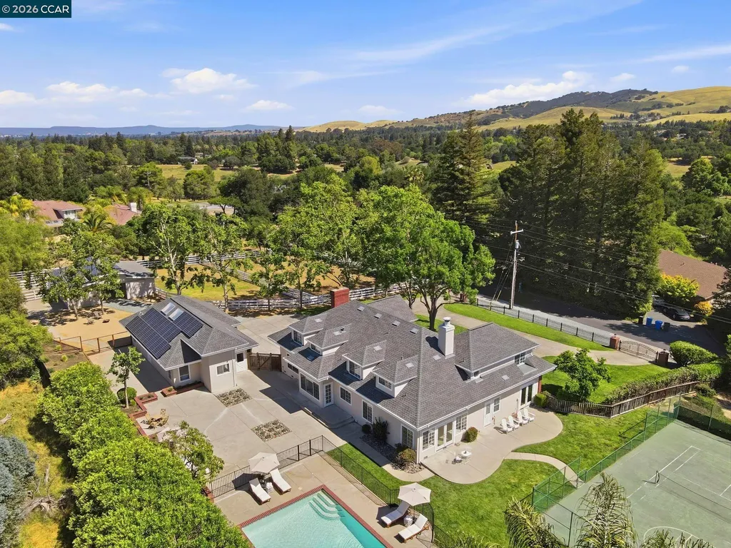 295 Pine Creek Road Walnut Creek CA 94598