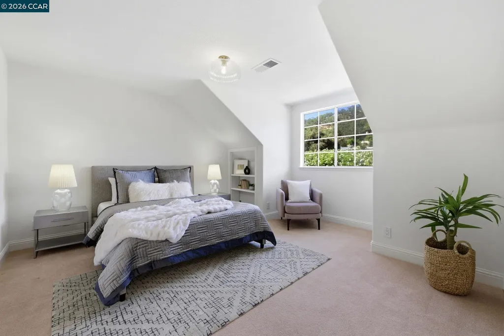 295 Pine Creek Road Walnut Creek CA 94598