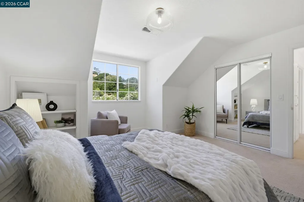 295 Pine Creek Road Walnut Creek CA 94598