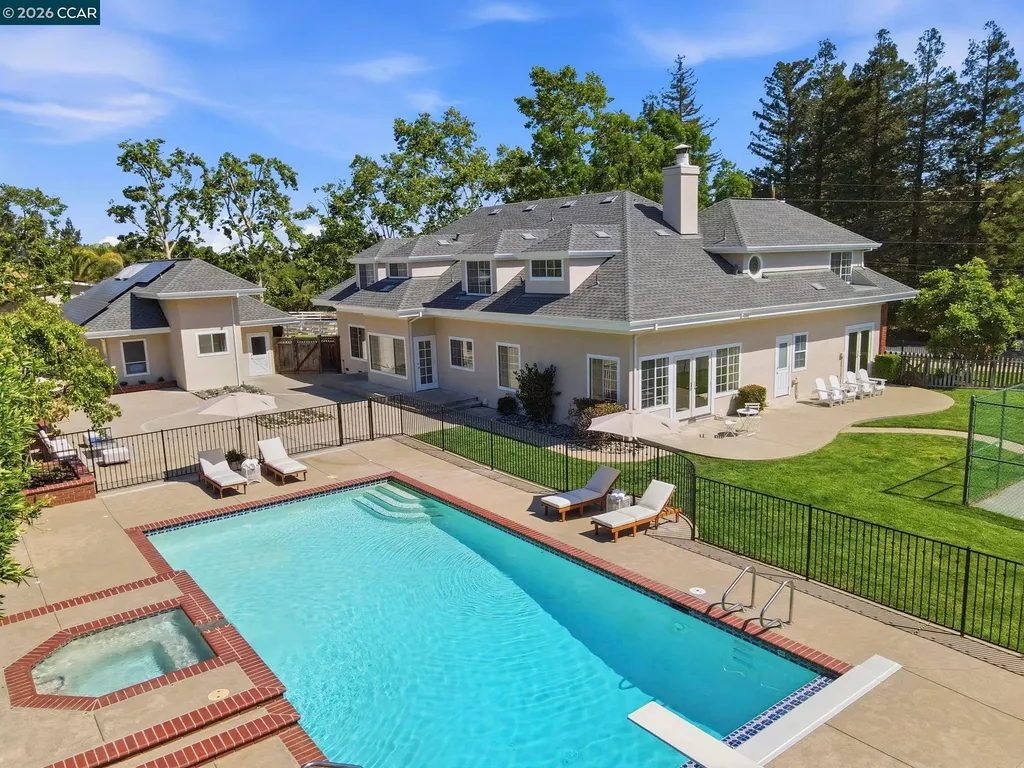 295 Pine Creek Road Walnut Creek CA 94598