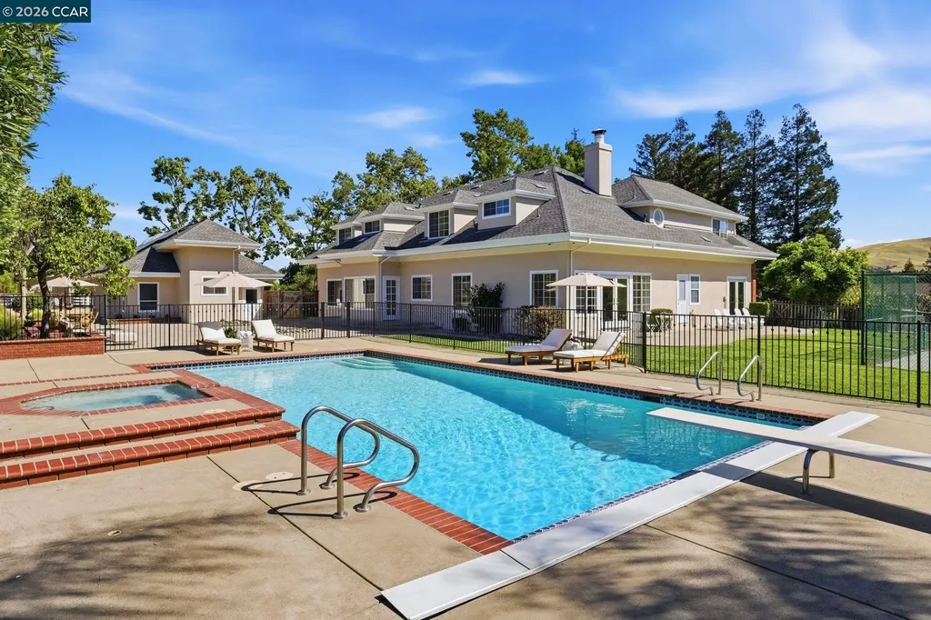 295 Pine Creek Road Walnut Creek CA 94598