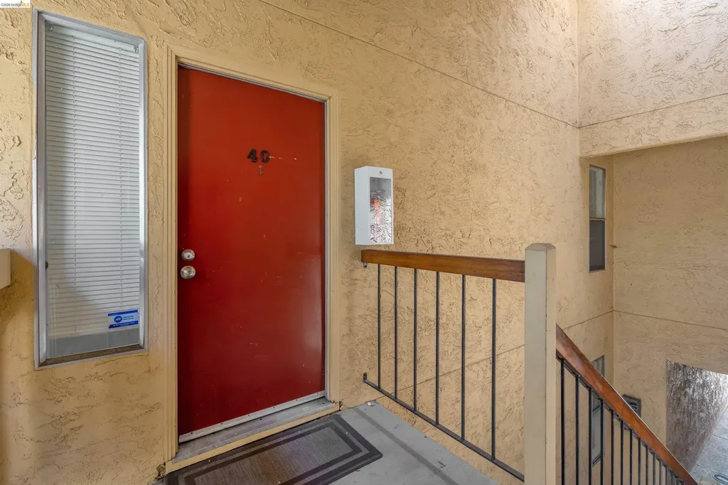 40 Las Moradas Circle San Pablo CA 94806