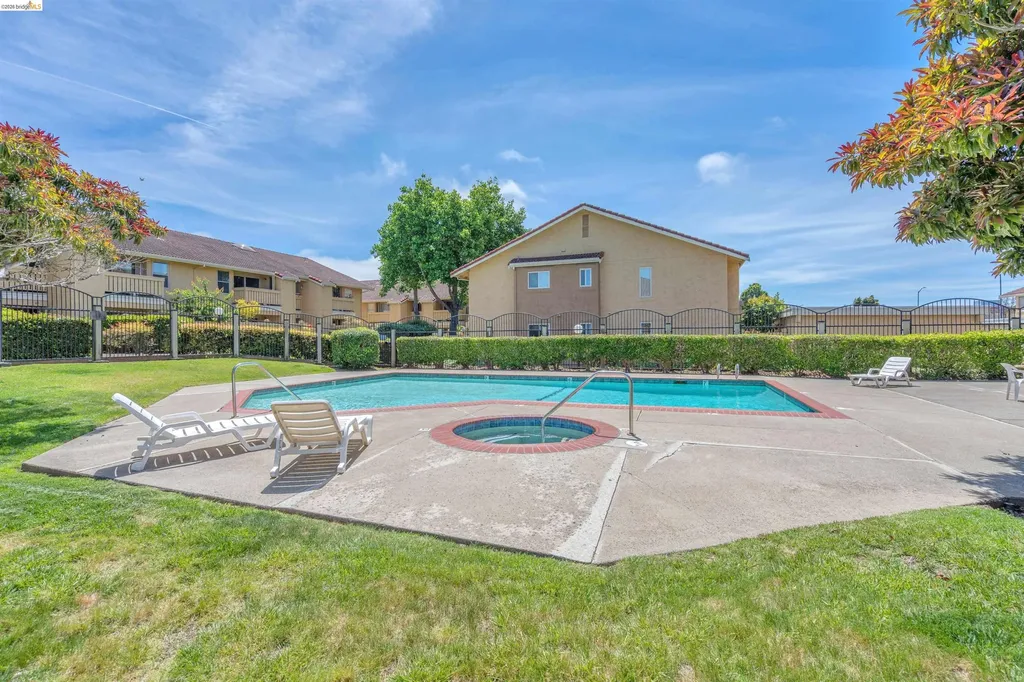40 Las Moradas Circle San Pablo CA 94806