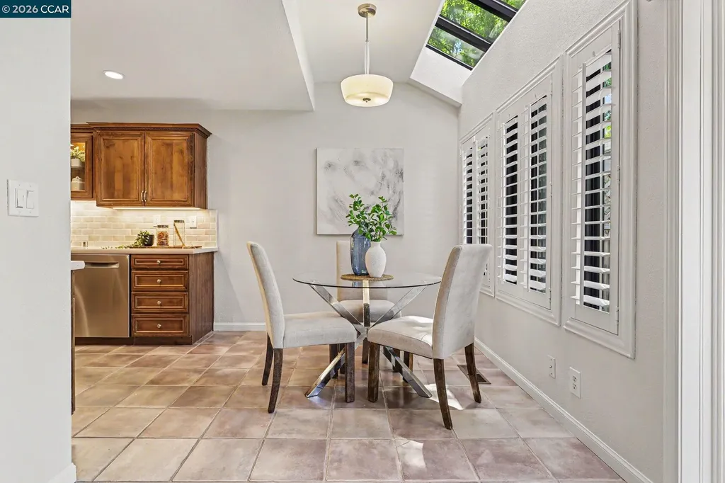 1827 Lamplight Court Walnut Creek CA 94597