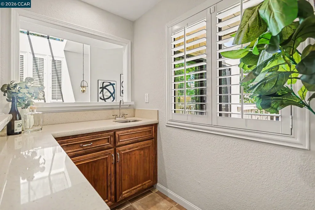 1827 Lamplight Court Walnut Creek CA 94597
