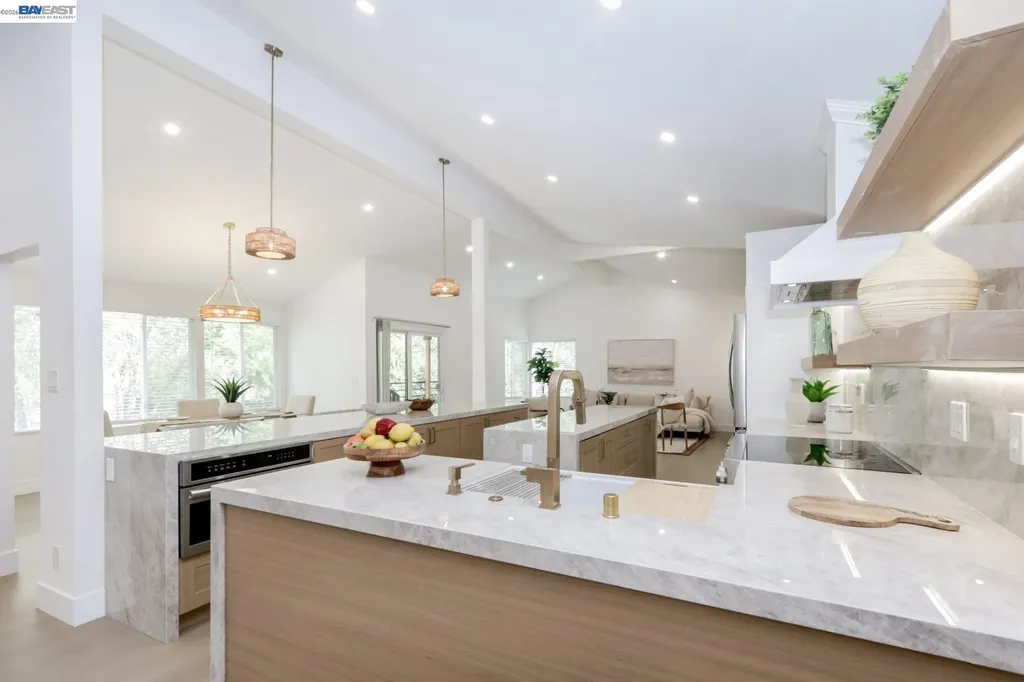 102 Lena Court Pleasant Hill CA 94523