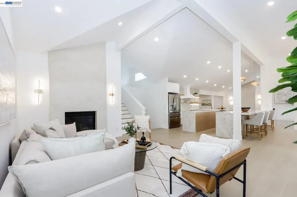 102 Lena Court Pleasant Hill CA 94523