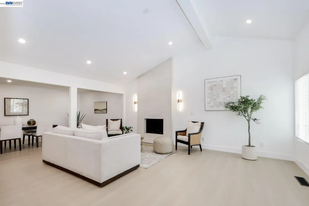 102 Lena Court Pleasant Hill CA 94523