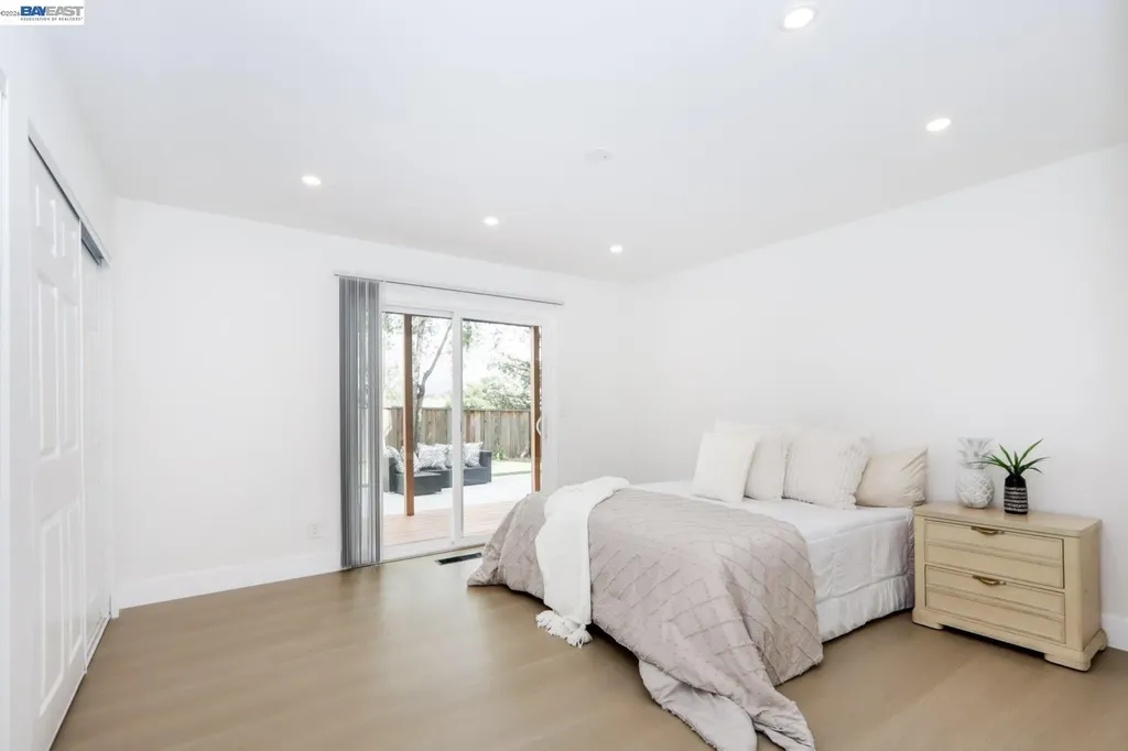 102 Lena Court Pleasant Hill CA 94523