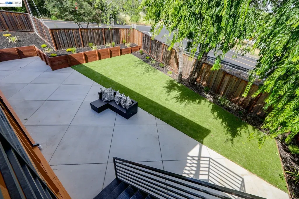 102 Lena Court Pleasant Hill CA 94523