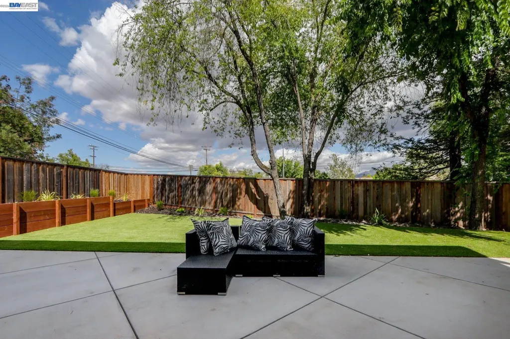 102 Lena Court Pleasant Hill CA 94523