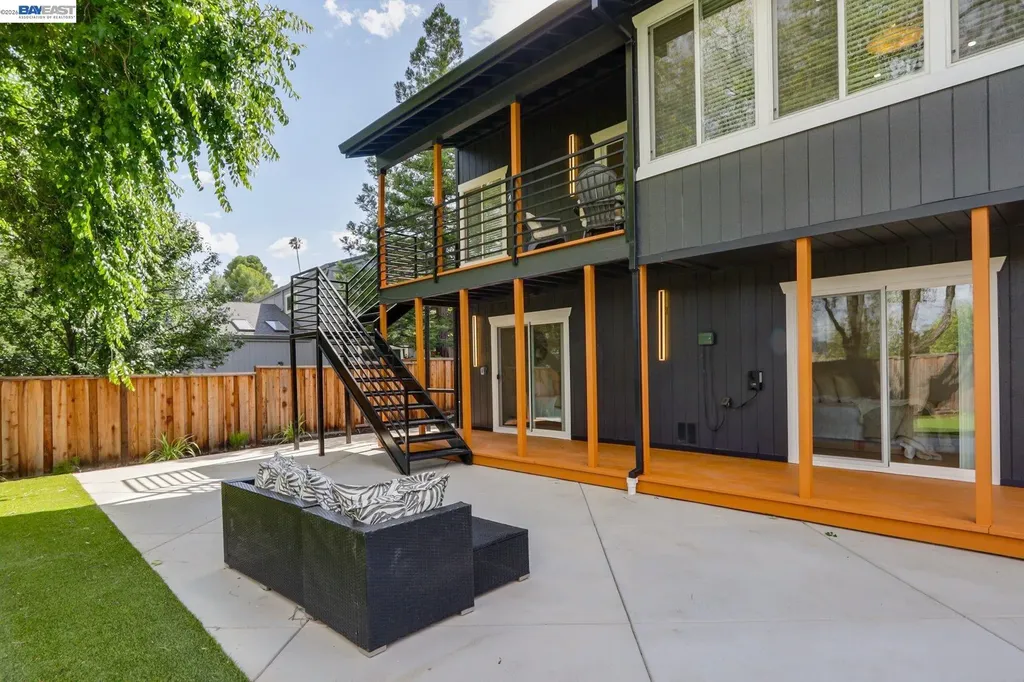 102 Lena Court Pleasant Hill CA 94523