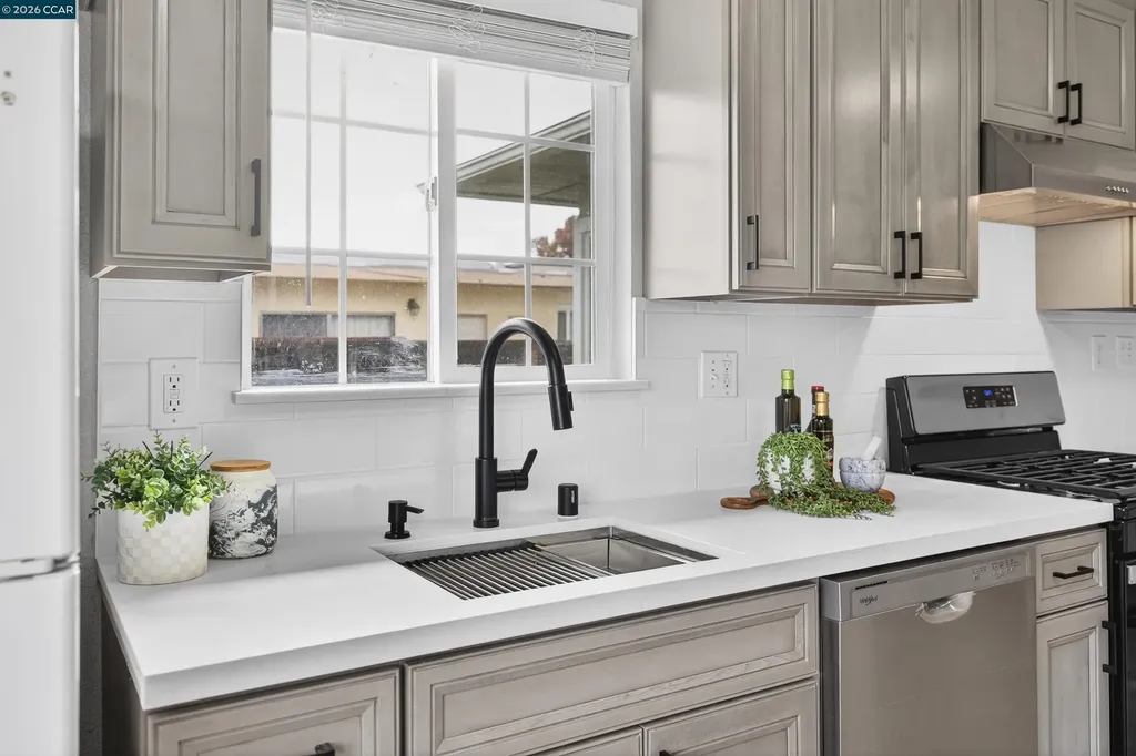 5306 Cypress Avenue El Cerrito CA 94530