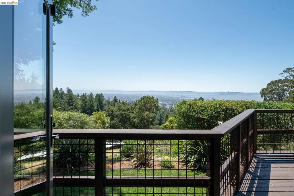 1126 Keeler Avenue Berkeley CA 94708