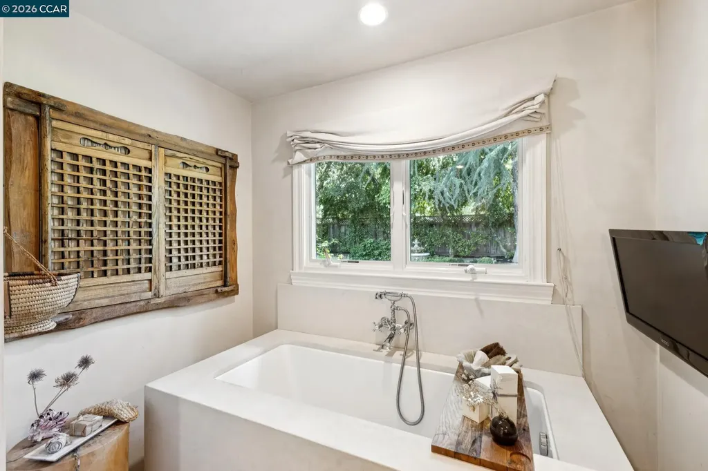 699 Terry Lane Danville CA 94526