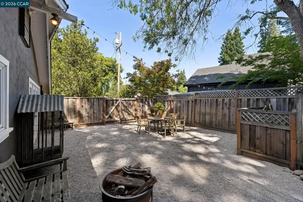 699 Terry Lane Danville CA 94526