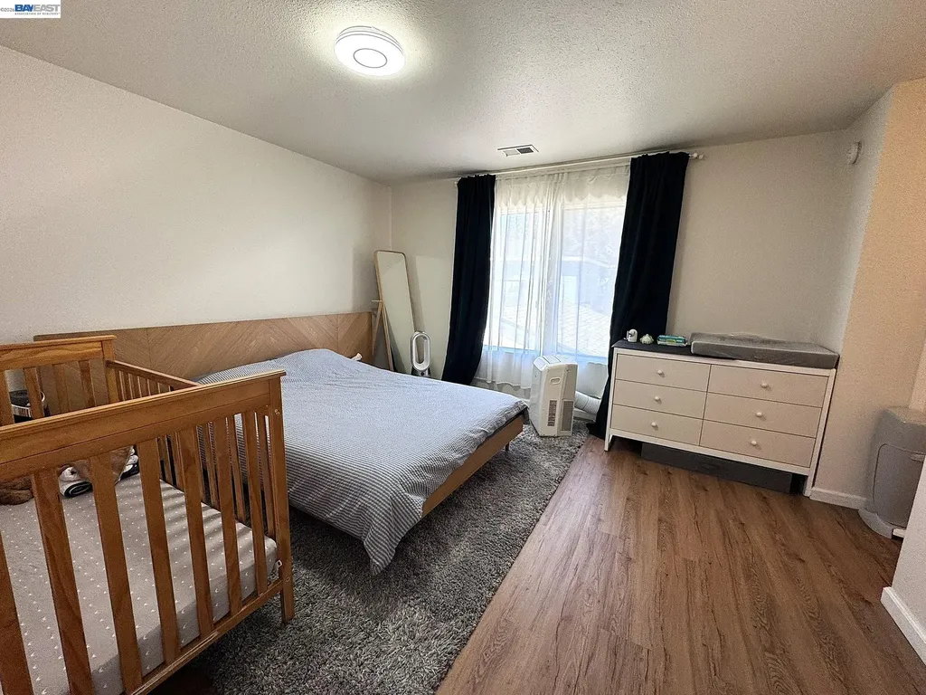 19901 Forest Avenue Castro Valley CA 94546