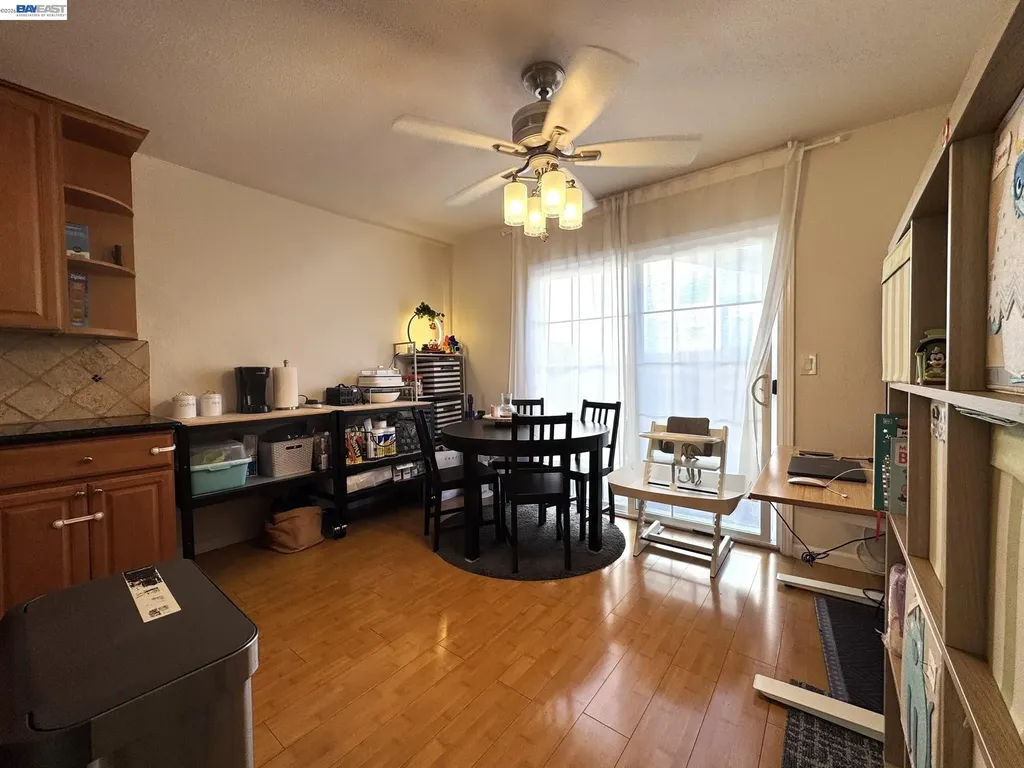 19901 Forest Avenue Castro Valley CA 94546