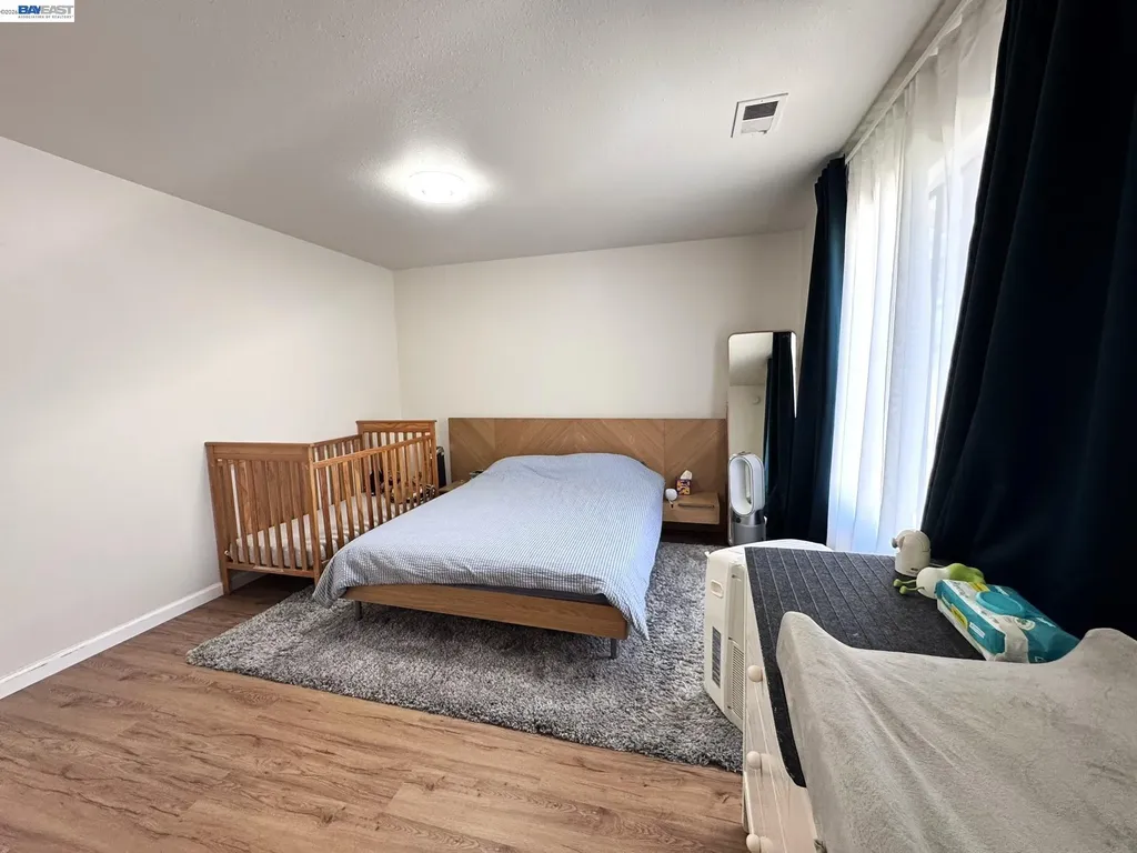19901 Forest Avenue Castro Valley CA 94546