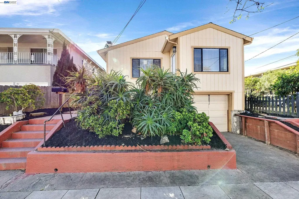 3626 A Midvale Avenue Oakland CA 94602