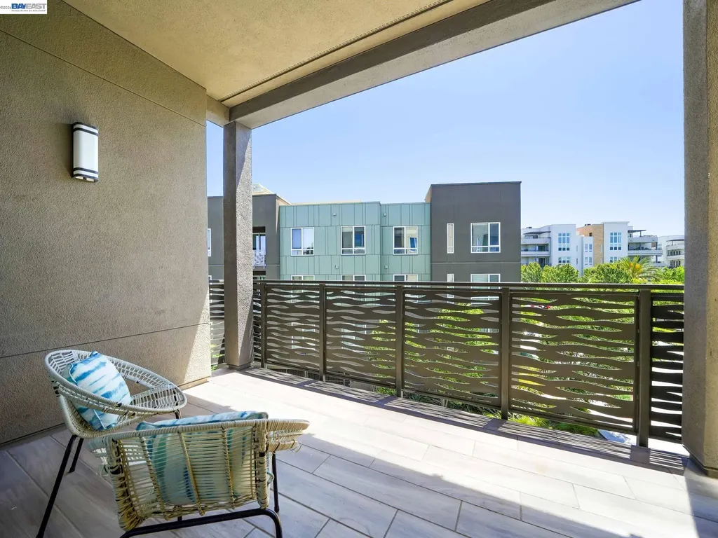 2339 Kinetic Common Fremont CA 94539