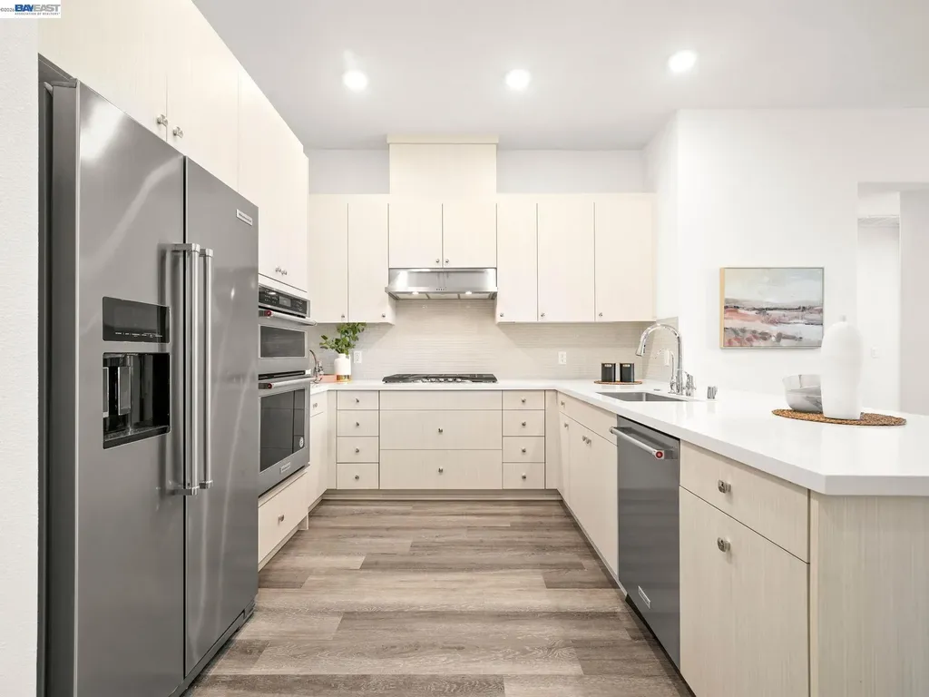 2339 Kinetic Common Fremont CA 94539