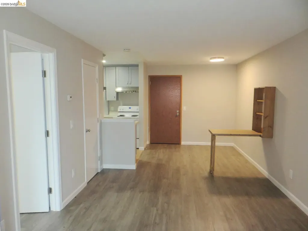 325 Valle Vista Avenue Hayward CA 94544