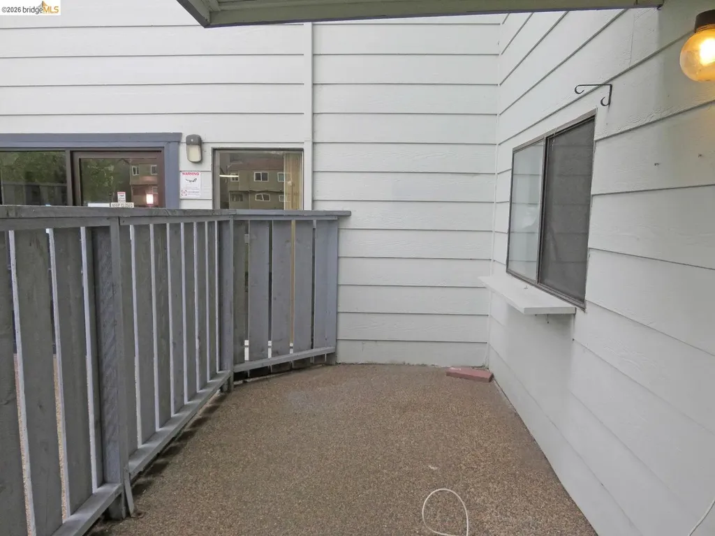 325 Valle Vista Avenue Hayward CA 94544