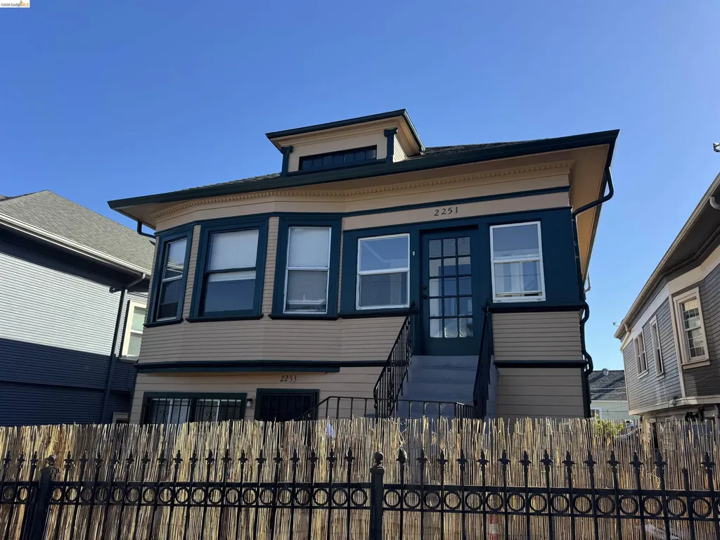 2251 Foothill Boulevard Oakland CA 94606
