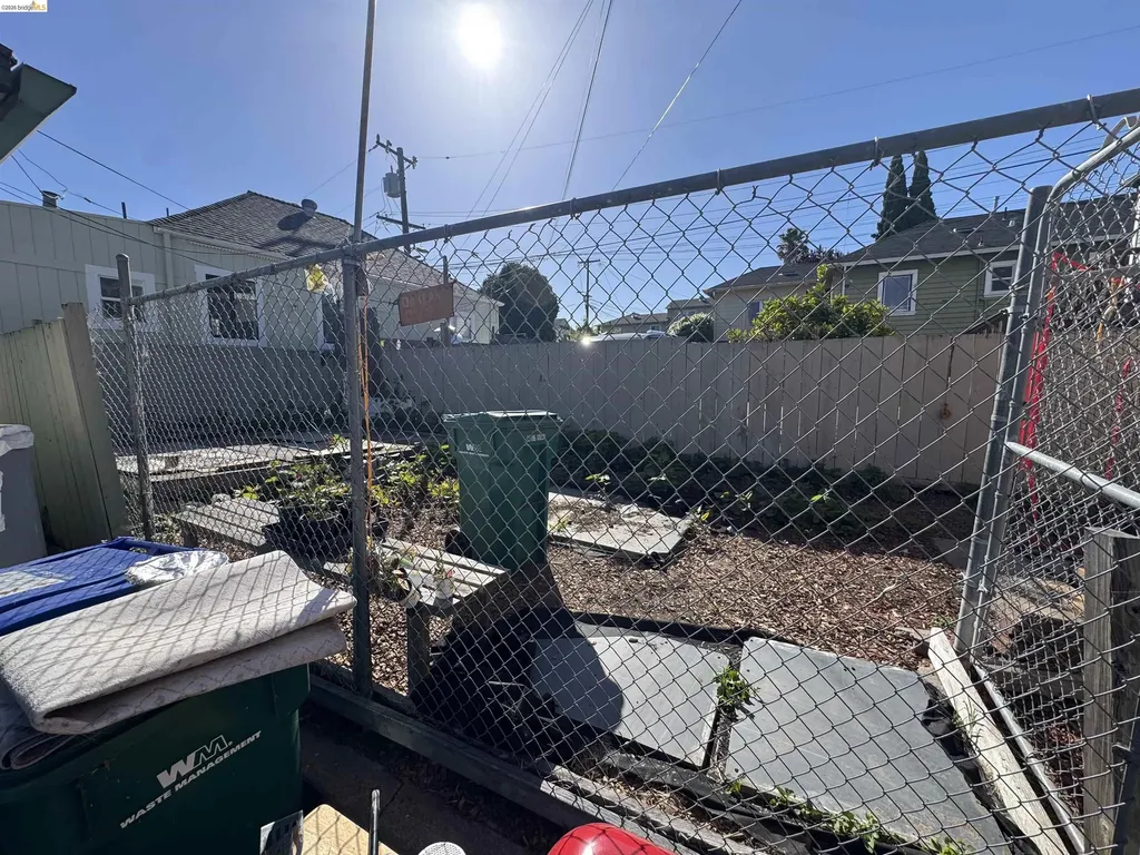 2251 Foothill Boulevard Oakland CA 94606