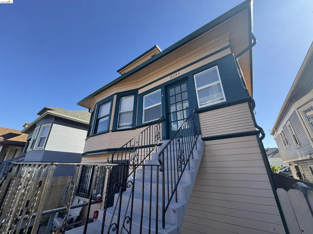 2251 Foothill Boulevard Oakland CA 94606