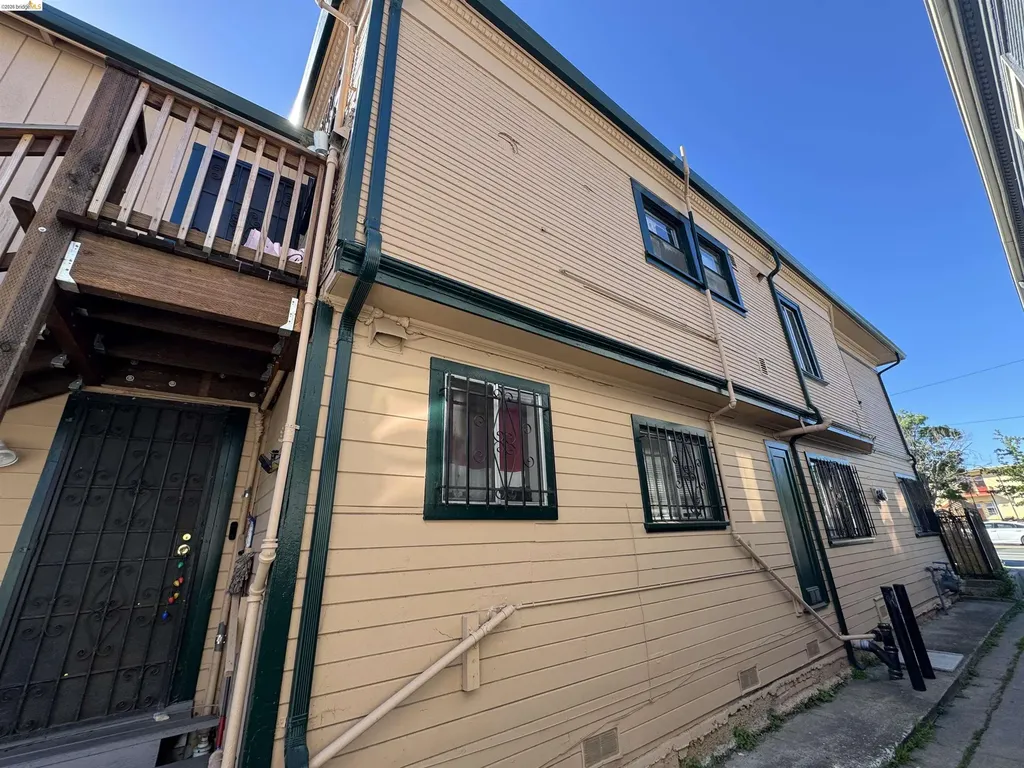 2251 Foothill Boulevard Oakland CA 94606
