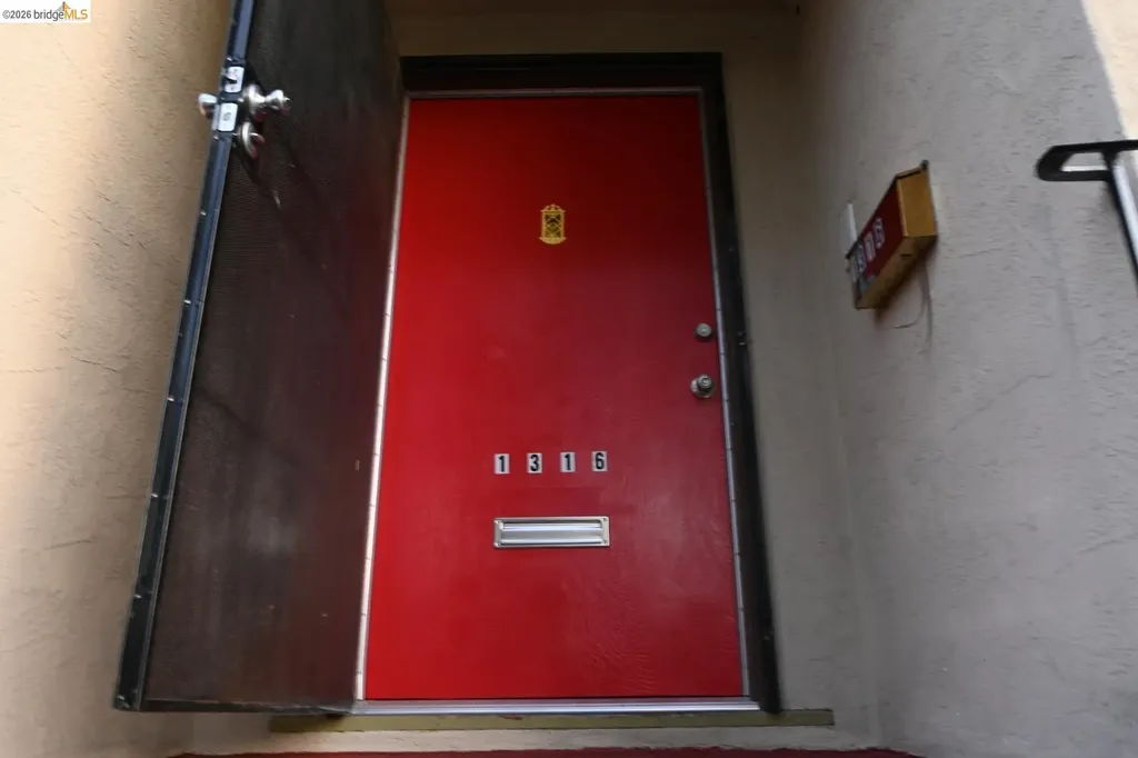 1316 Russell Street Berkeley CA 94702