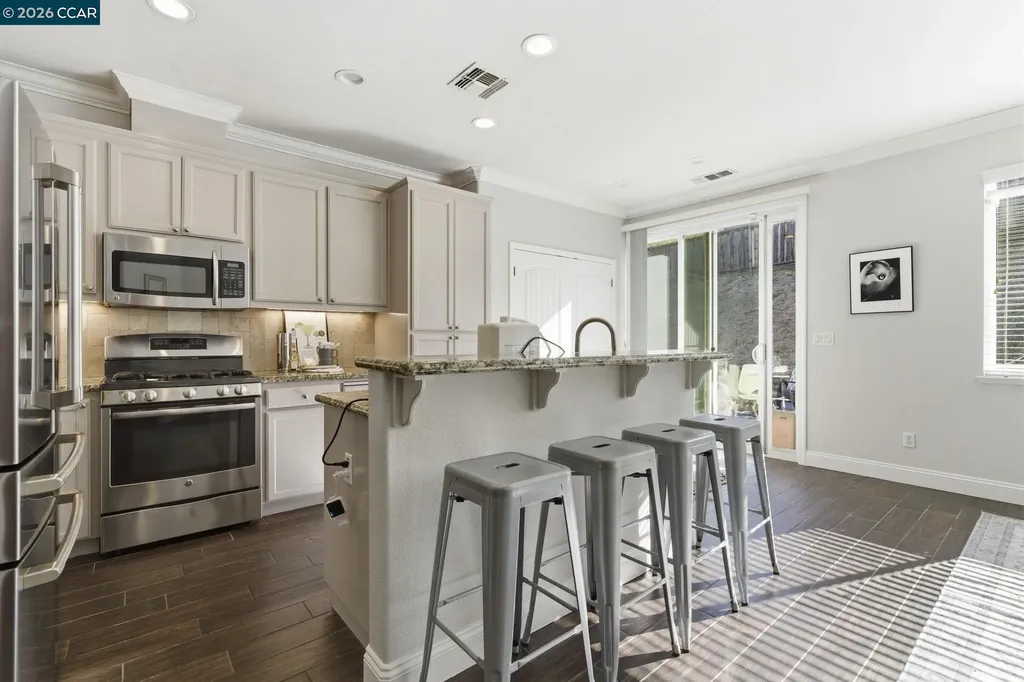 3042 Barranca Drive Bay Point CA 94565