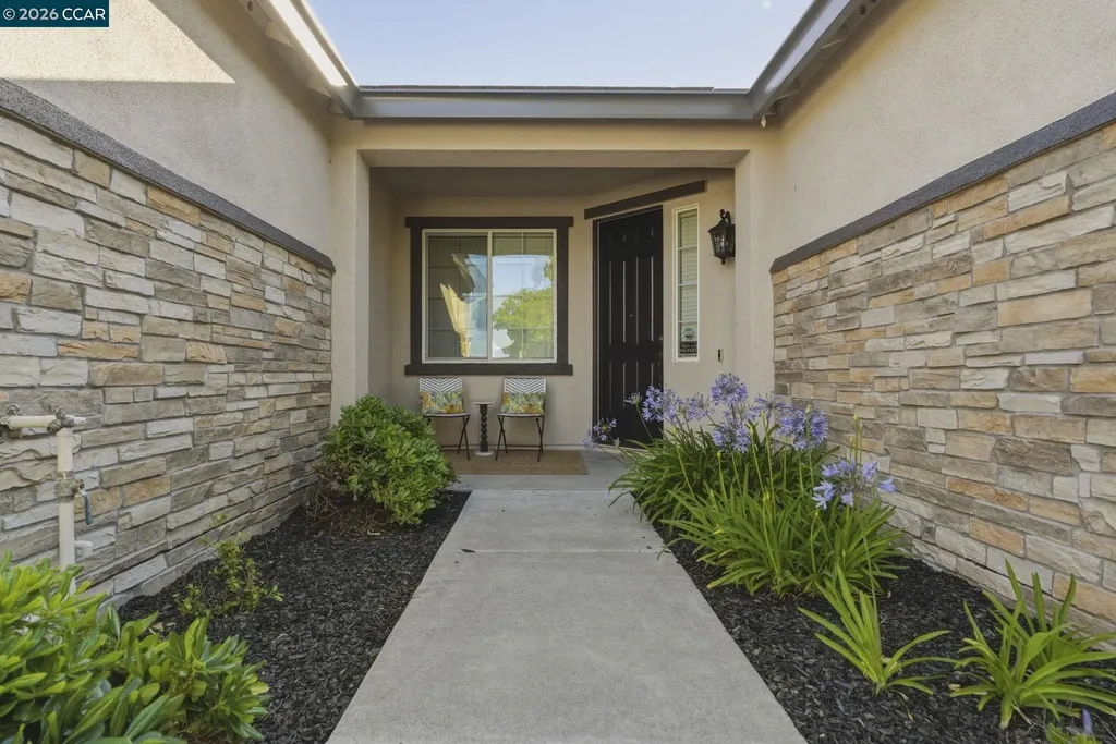 3042 Barranca Drive Bay Point CA 94565