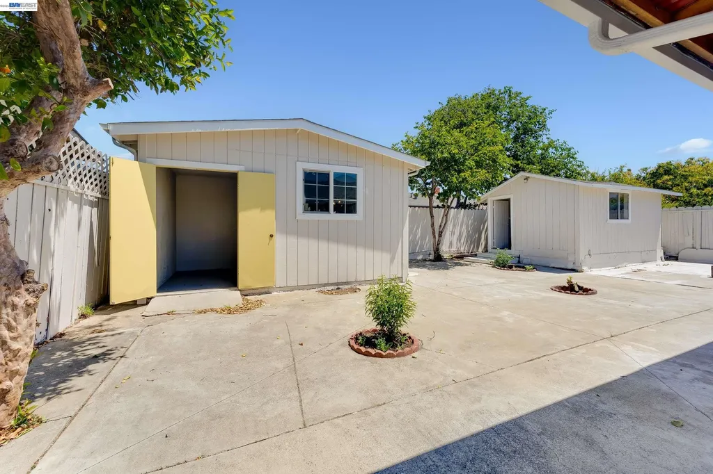 36122 Magellan Drive Fremont CA 94536