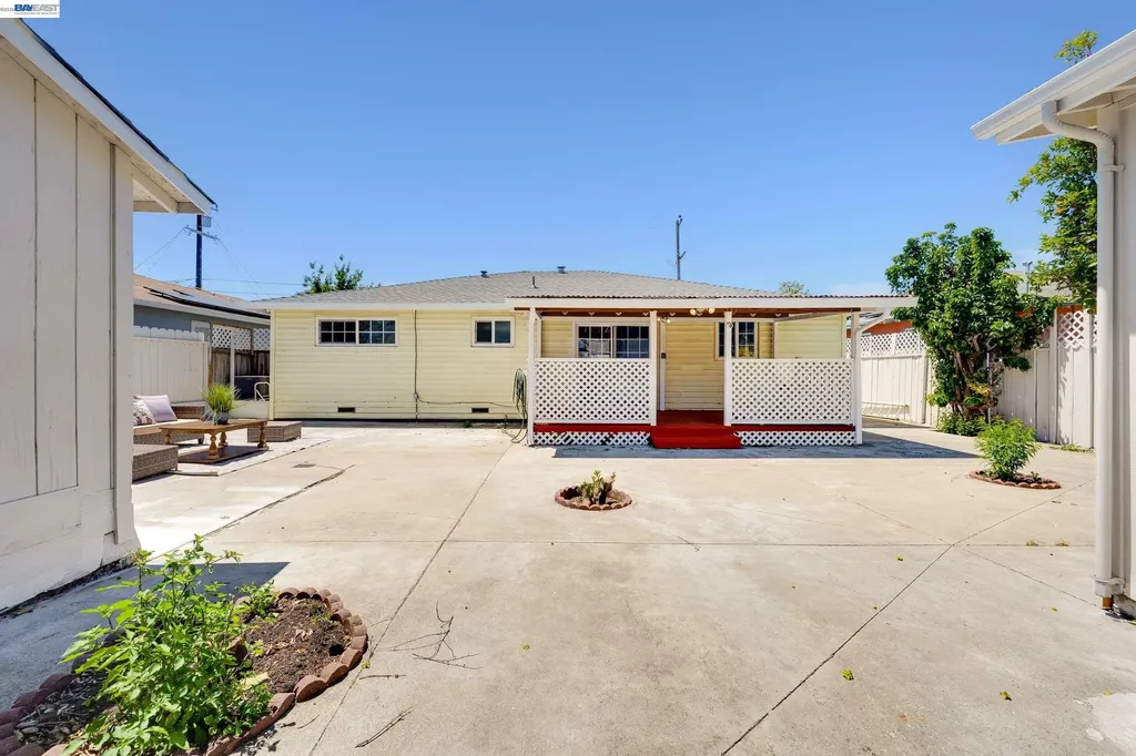 36122 Magellan Drive Fremont CA 94536