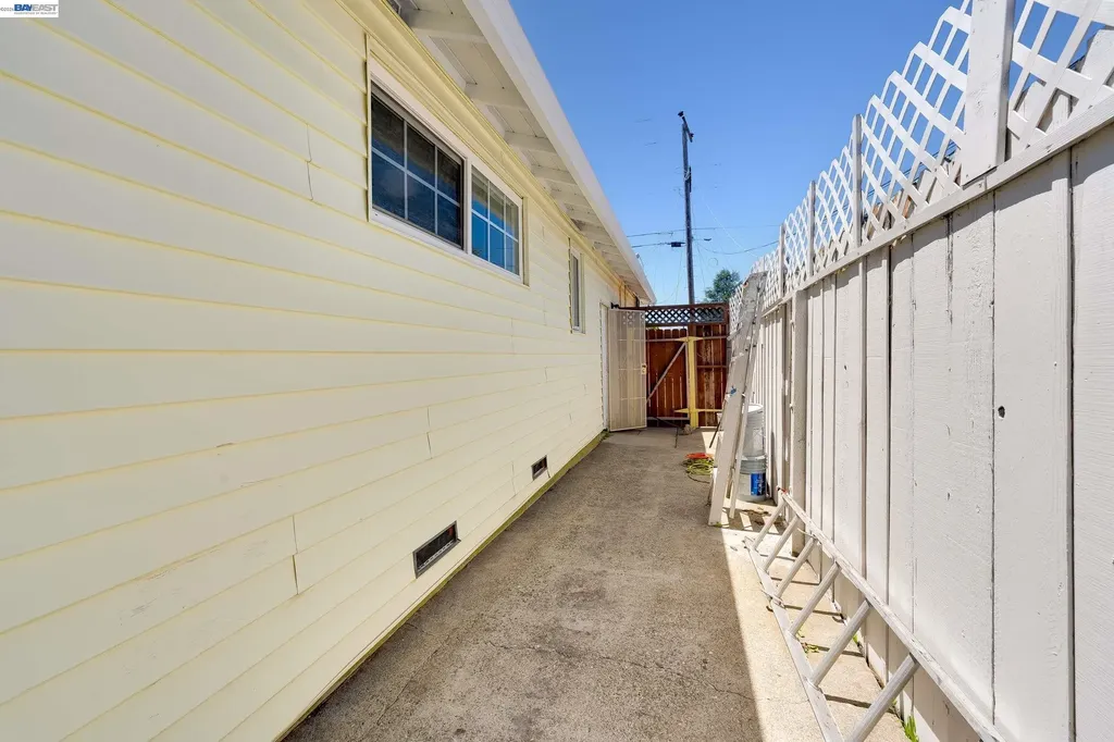 36122 Magellan Drive Fremont CA 94536