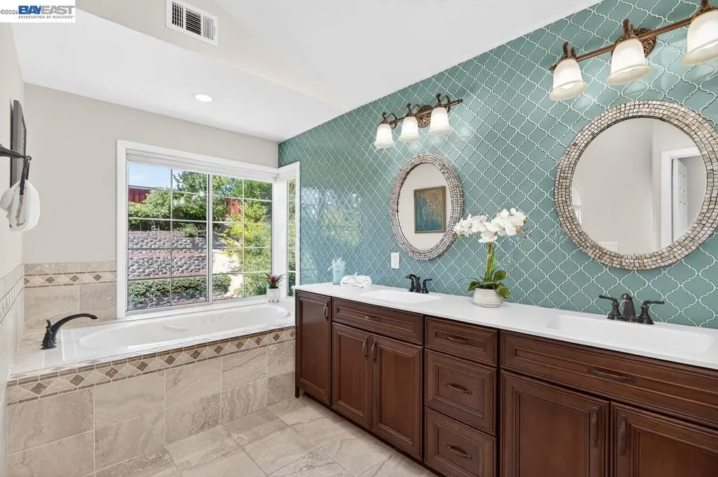 620 Amberwood Way Livermore CA 94551